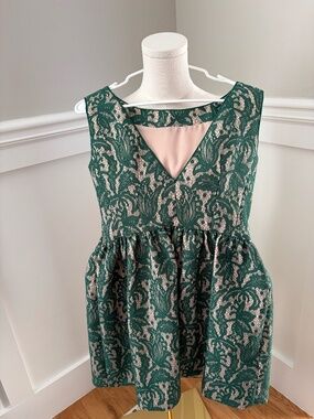 Zara Green Lace Babydoll Dress V-Neck Sleeveless Fit & Flare Size S